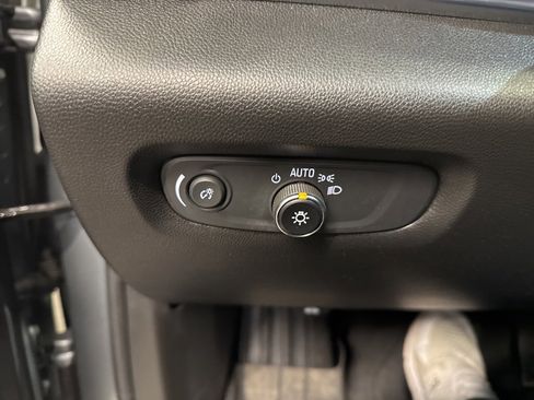 Certified 2023 Chevrolet Traverse LT w/ LPO, Floor Liner Package image 18