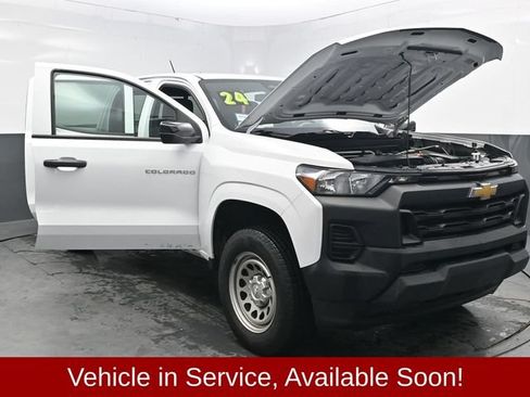 Used 2024 Chevrolet Colorado W/T w/ Safety Package RWD image 40