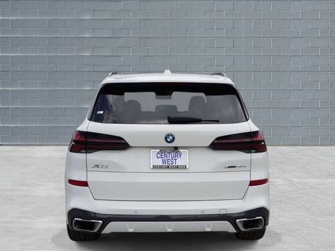 Certified 2024 BMW X5 xDrive50e w/ M Sport Package AWD/4WD image 4