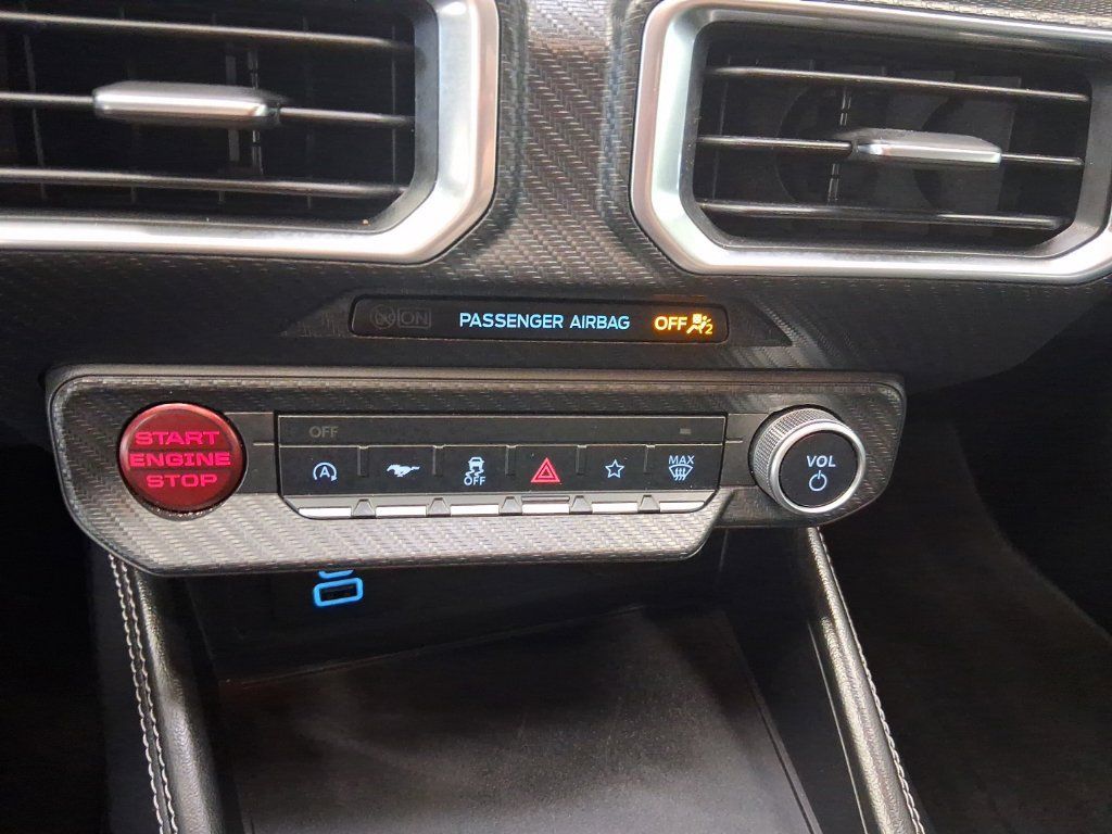 Used 2025 Ford Mustang GT Premium RWD image 14