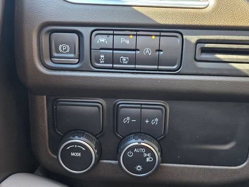 Used 2023 Chevrolet Tahoe LT w/ Luxury Package RWD image 35