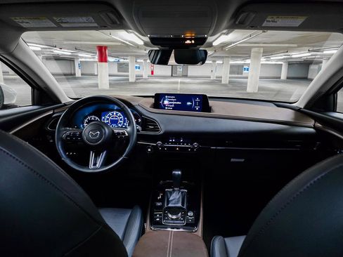 Used 2025 MAZDA CX-30 2.5 Turbo w/ Premium Plus Pkg image 3