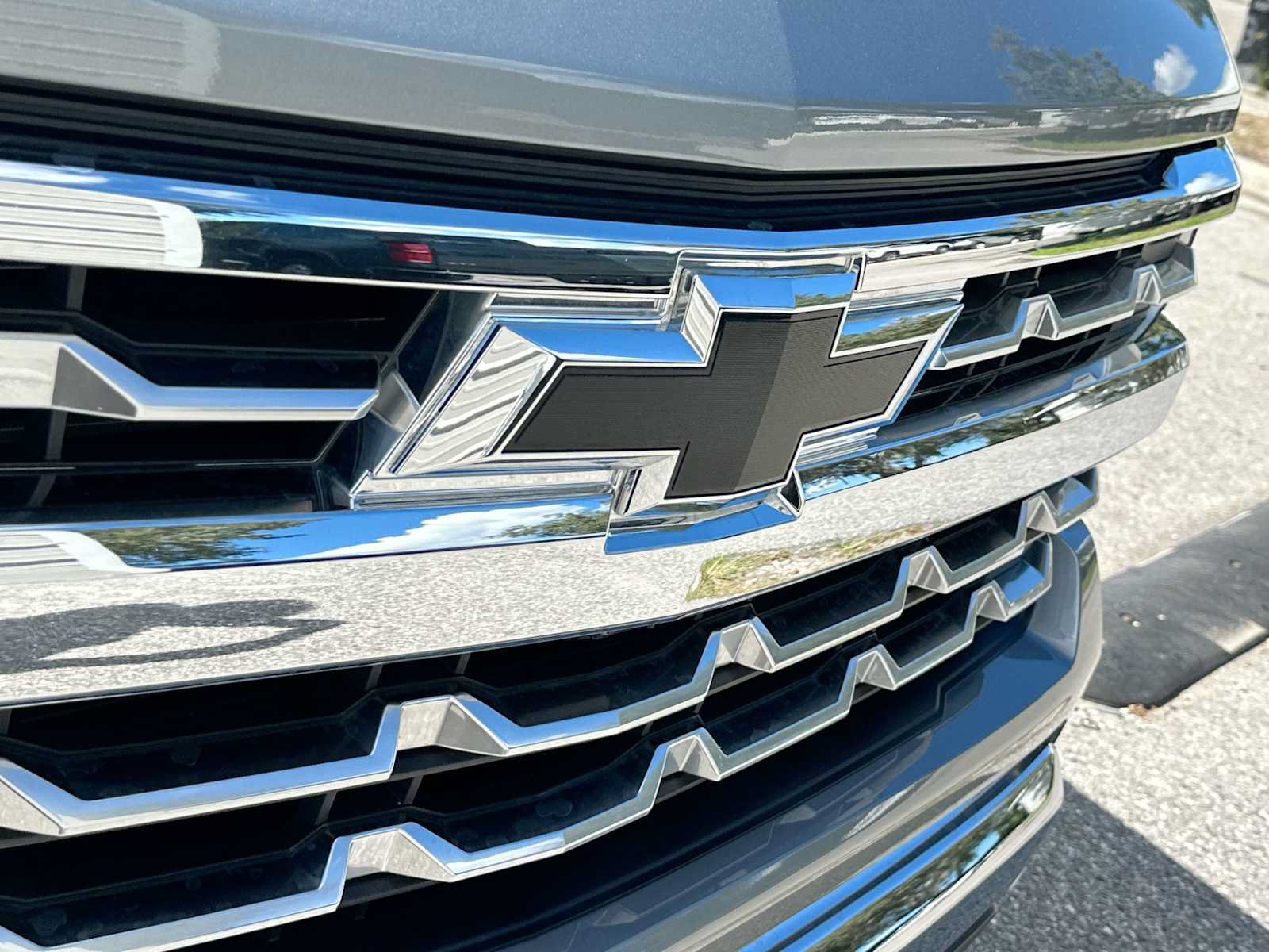 Certified 2024 Chevrolet Silverado 1500 LTZ AWD/4WD image 10