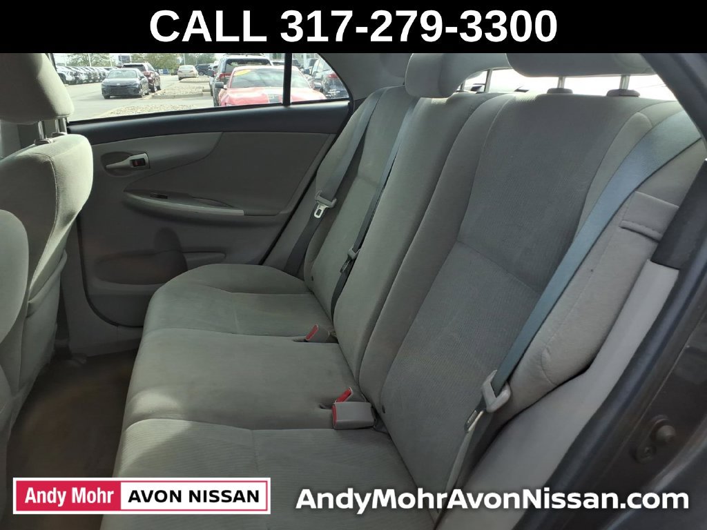 Used 2013 Toyota Corolla LE FWD image 34