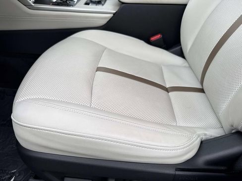 Used 2025 MAZDA CX-90 3.3 Turbo S w/ Premium Package image 29