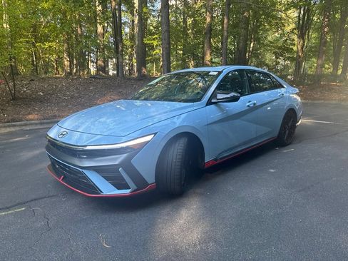 Used 2026 Hyundai Elantra N FWD image 3