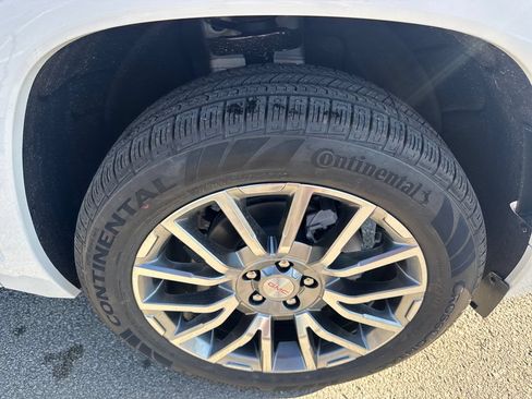 New 2026 GMC Terrain Denali w/ LPO, Floor Liner Package AWD/4WD image 10