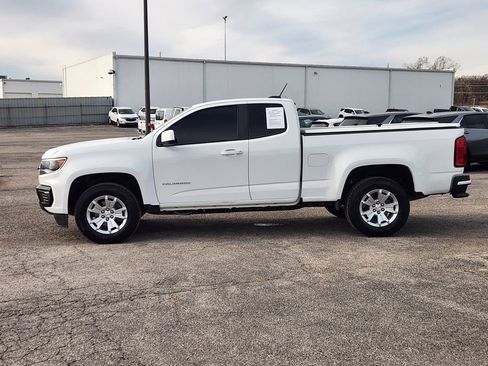 Used 2022 Chevrolet Colorado LT w/ Fleet Safety Package image 4