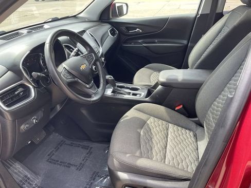 Used 2018 Chevrolet Equinox LT w/ Sun & Infotainment Package FWD image 11