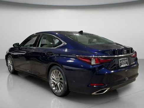 Used 2019 Lexus ES 350 w/ Accessory Package image 6