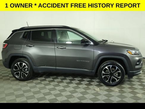 Used 2022 Jeep Compass Limited w/ Sun and Sound Group AWD/4WD image 2