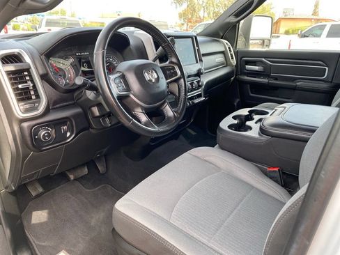 Used 2024 RAM 2500 Big Horn AWD/4WD image 23