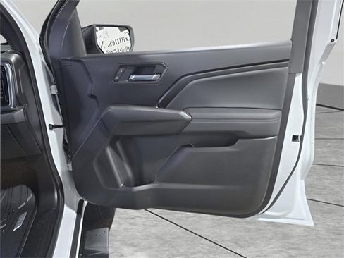 New 2025 GMC Canyon Elevation w/ Convenience Package image 13