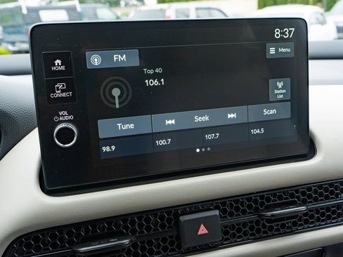 Certified 2026 Honda HR-V LX image 27