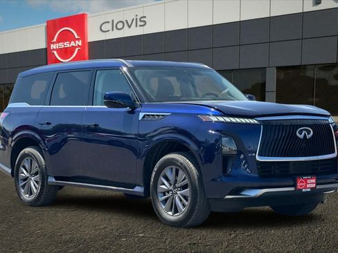 Used 2025 INFINITI QX80 Pure RWD image 10