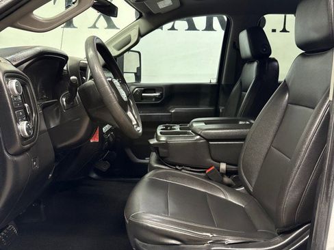 Used 2020 GMC Sierra 2500 Z31 4x4 Diesel Long Bed Touch w/ Gooseneck/5TH Wheel Package image 31