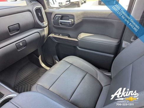 Used 2022 Chevrolet Silverado 1500 LTZ AWD/4WD image 17