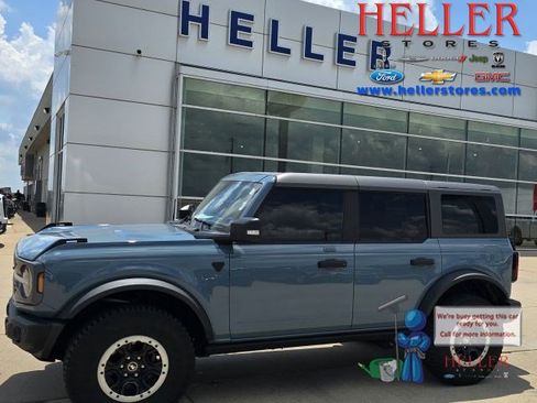 Used 2023 Ford Bronco Badlands AWD/4WD image 1
