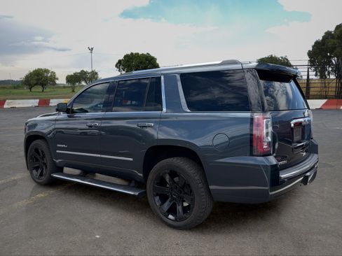 Used 2020 GMC Yukon Denali w/ Open Road Package AWD/4WD image 4