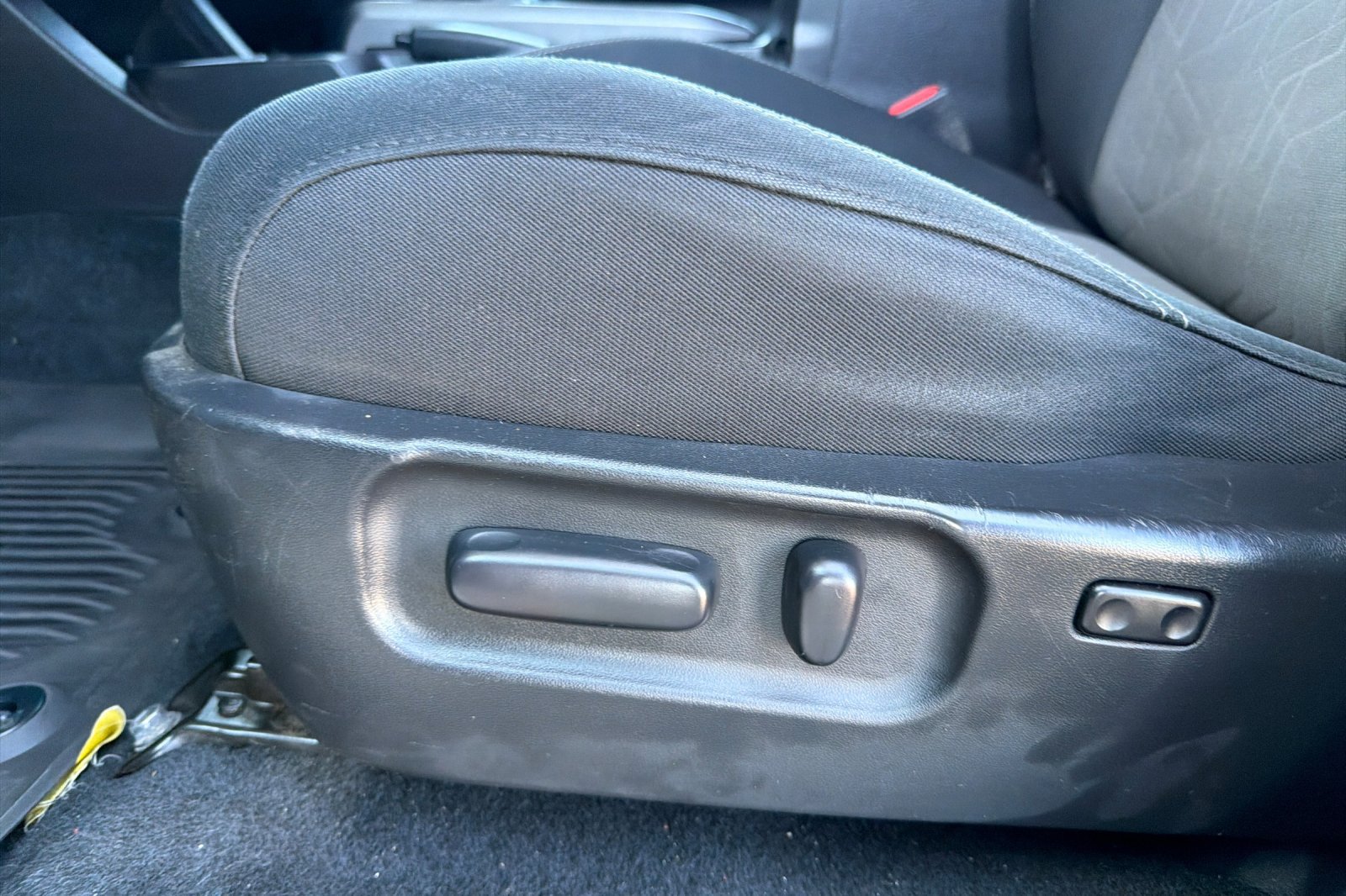 Used 2023 Toyota Tacoma TRD Sport w/ Advanced Technology Package AWD/4WD image 15