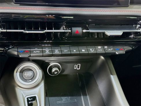 Used 2024 Dodge Hornet R/T Plus image 10