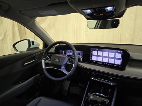 New 2026 Audi Q3 quattro 2.0T AWD/4WD image 35