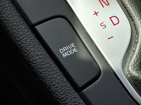 Used 2024 Kia Forte LXS image 24