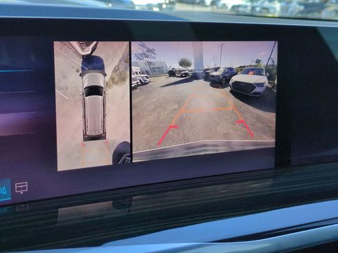 Certified 2025 Cadillac Escalade Premium Luxury w/ LPO, Floor Liner Package image 20