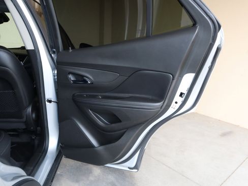 Used 2019 Buick Encore Essence AWD/4WD image 44