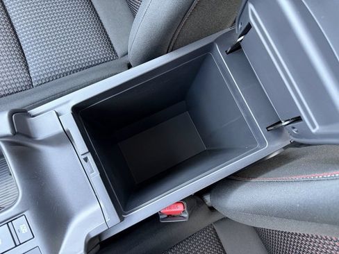 New 2026 Nissan Sentra SR w/ Floor Mat Package FWD image 24