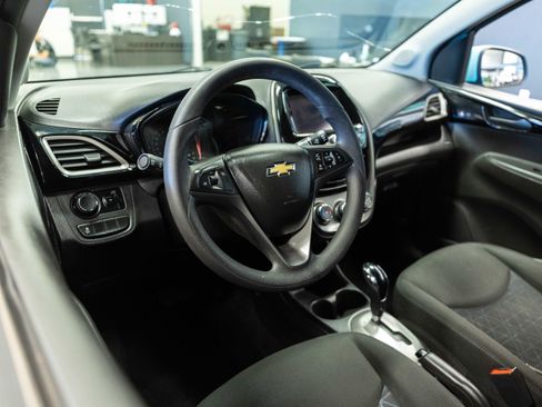 Used 2021 Chevrolet Spark LT FWD image 10