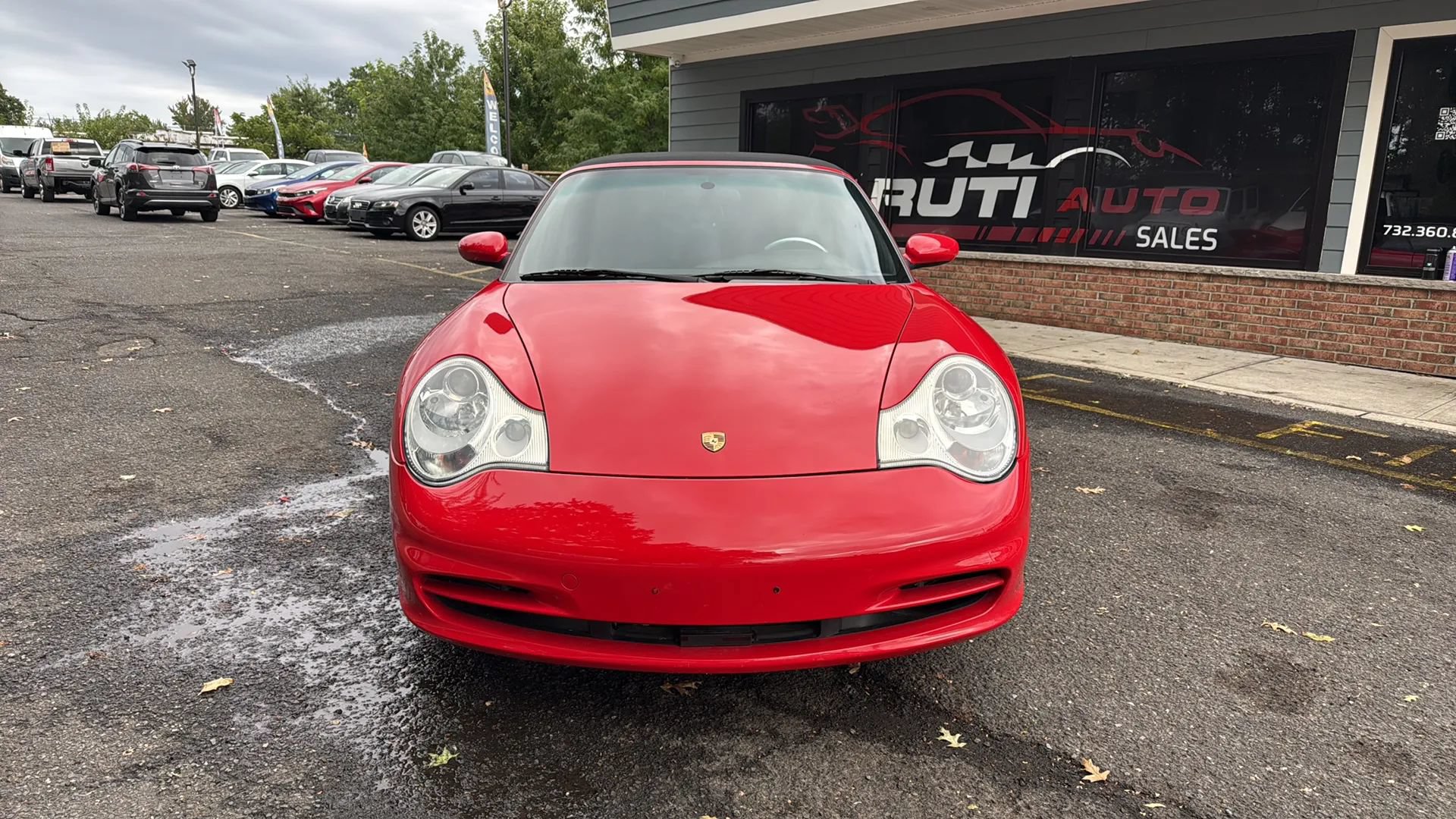 Used 2003 Porsche 911 Carrera 4 AWD/4WD image 4