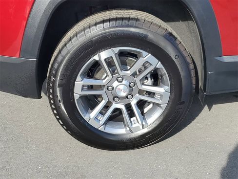 Used 2026 GMC Terrain Elevation image 6