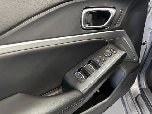 Certified 2025 Acura Integra A-Spec image 32