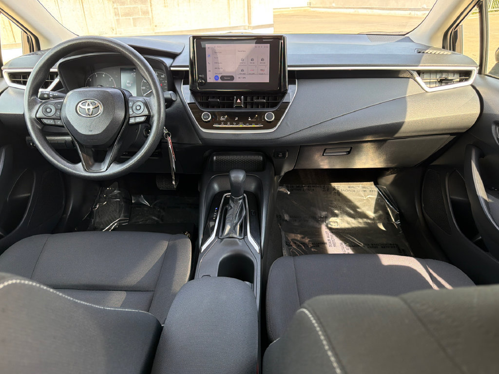 Used 2025 Toyota Corolla LE FWD image 13