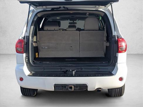 Used 2013 Toyota Sequoia SR5 image 6