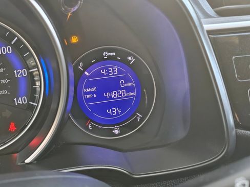 Used 2017 Honda Fit EX image 8