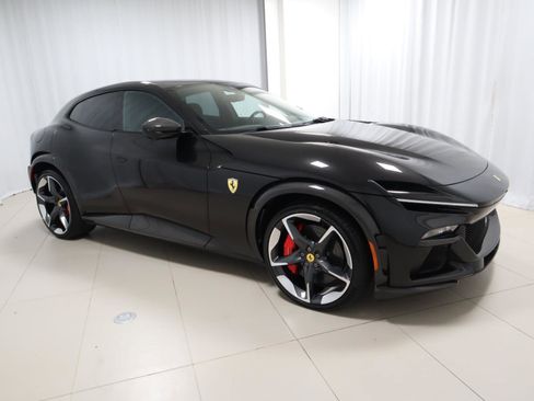 Certified 2025 Ferrari Purosangue image 7