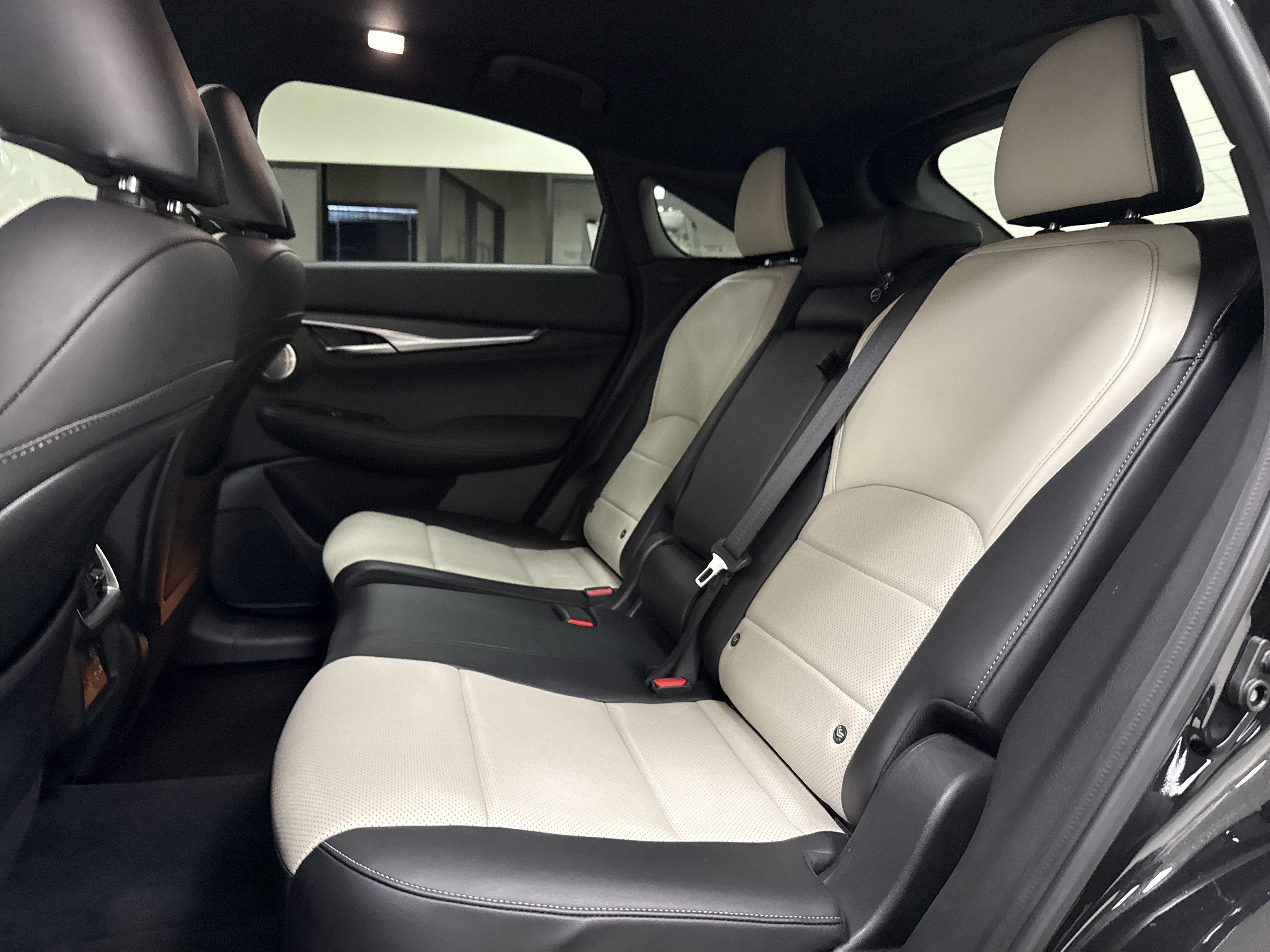 Certified 2023 INFINITI QX55 Sensory w/ Lighting Package AWD/4WD image 16