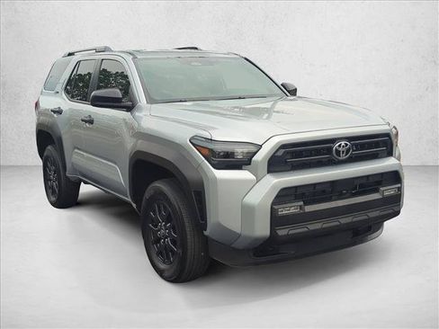 Certified 2025 Toyota 4Runner SR5 AWD/4WD image 3