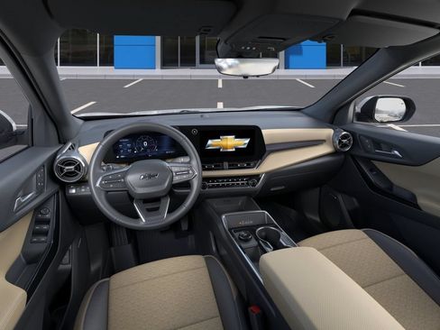 New 2026 Chevrolet Equinox ACTIV w/ LPO, Trailering Package AWD/4WD image 15