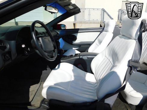 Used 1997 Pontiac Firebird Formula image 10