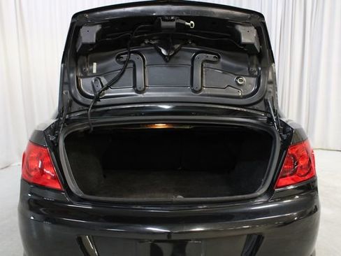 Used 2009 Chrysler Sebring LX FWD image 28