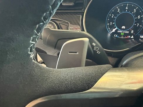 Used 2022 Ford Mustang Shelby GT500 w/ Carbon Fiber Track Pack image 33