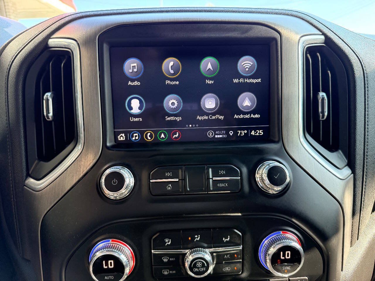 Used 2021 GMC Sierra 2500 Denali w/ Denali Black Diamond Edition AWD/4WD image 30