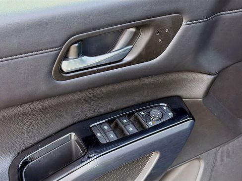 Used 2023 Nissan Pathfinder SL image 22