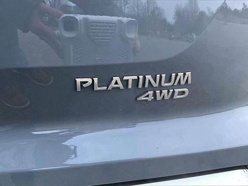 Used 2024 Nissan Pathfinder Platinum w/ Cargo Package image 22