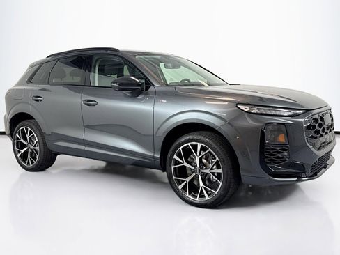 New 2026 Audi Q3 quattro 2.0T image 3