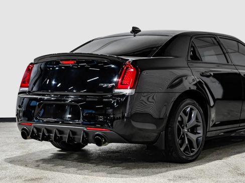 Used 2021 Chrysler 300 S w/ S Model Appearance Package RWD image 16