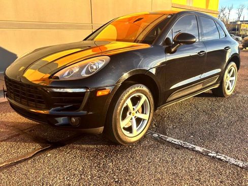 Used 2017 Porsche Macan image 4